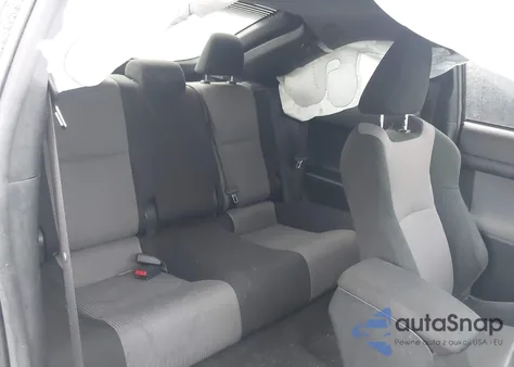 2015 Scion Tc из США, поврежденный, VIN JTKJF5C79F3093741